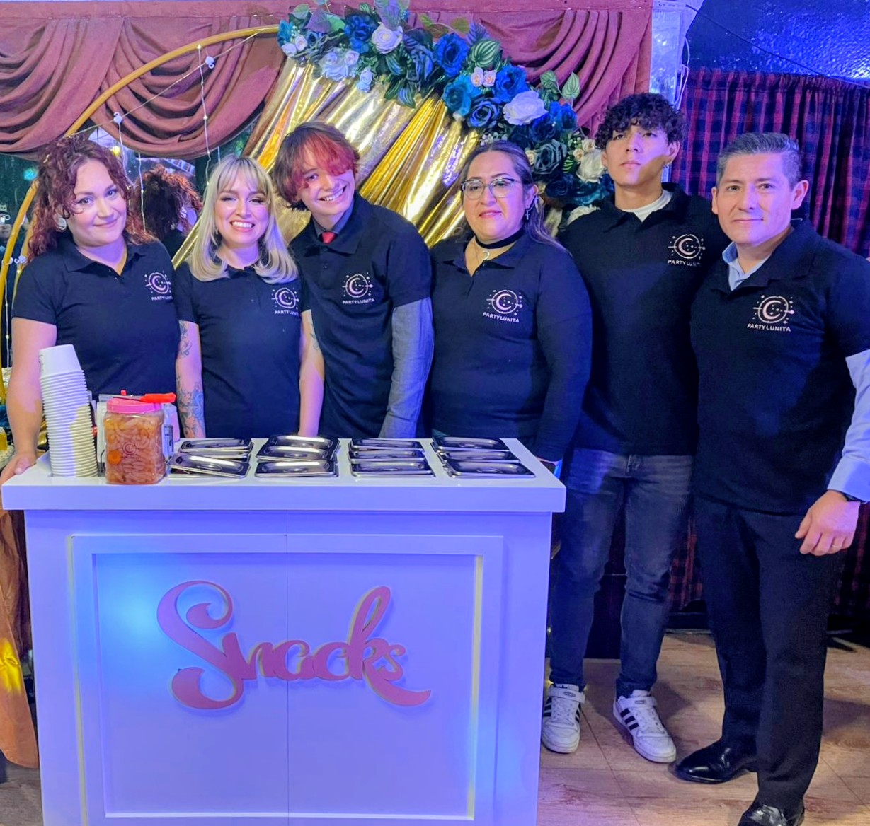 Equipo de PartyLunita